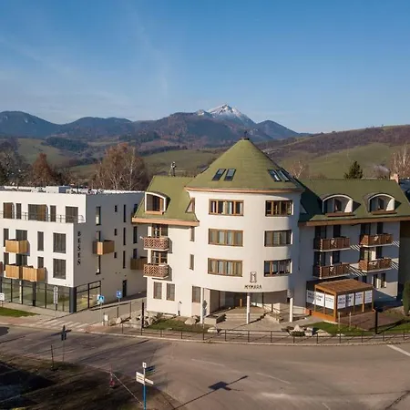 Besen 305 * Bešeňová