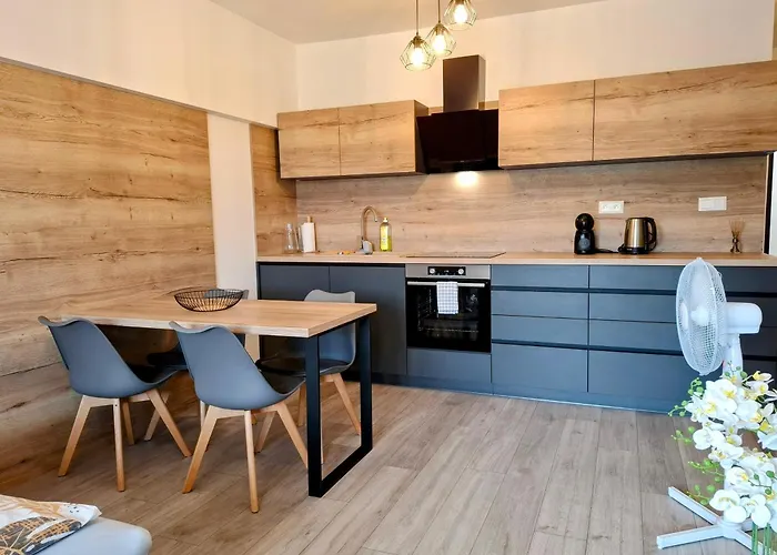 Apartman Bešeň 305