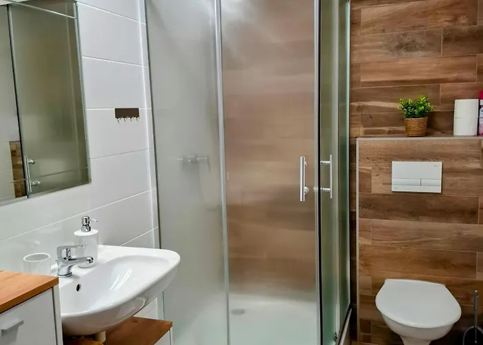 Bešeň 305 * Bešeňová